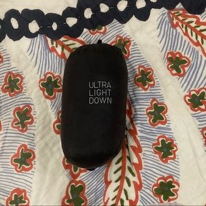 Uniqlo packable puffer jacket